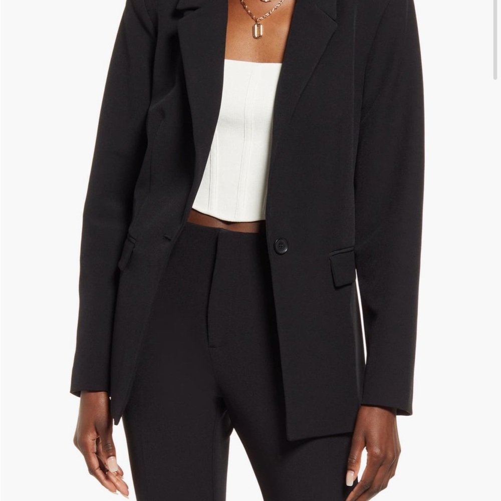 Elegant Black Women's Blazer